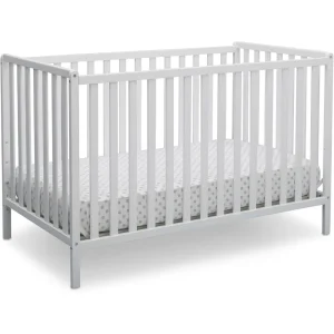 White Heartland 4-in-1 Convertible Crib - Greenguard Gold Certified